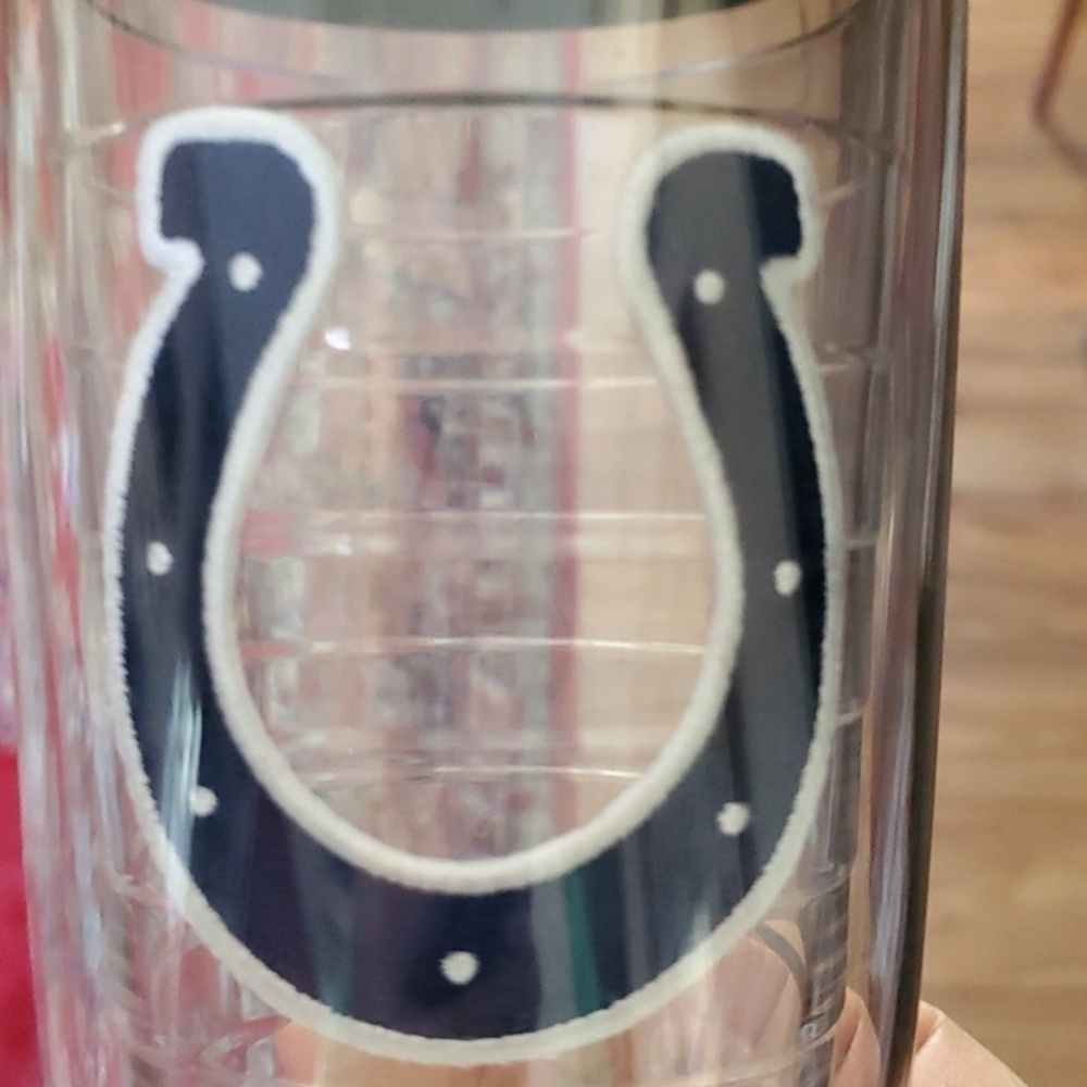 Tervis 16 ounce cup Indianapolis Colts lid included - Picture 2 of 6